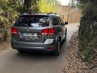 Usado Fiat Freemont Urban 170 CV (125 kW) 2012 Gris / plata SUV