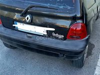 Usado Renault Twingo Privilege 75 CV (55 kW) 2006 Negro Utilitario