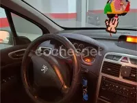 Usado Peugeot 307 110 CV (80 kW) 2003 Azul Berlina