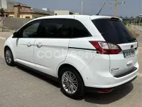 Usado Ford Grand C-Max Titanium 120 CV (88 kW) 2017 Blanco Monovolumen