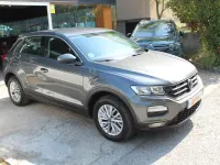 Usado VW T-Roc Edition 116 CV (85 kW) 2021 Gris / plata SUV