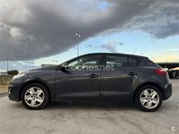Usado Renault Mégane Dynamique 110 CV (80 kW) 2013 Negro Berlina