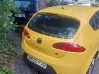 Usado Seat Leon FR 170 CV (125 kW) 2007 Amarillo Utilitario