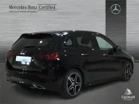 Usado Mercedes B200 150 CV (110 kW) 2023 Negro Monovolumen