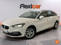 Usado Seat Leon Style 150 CV (110 kW) 2022 Blanco Berlina