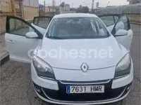 Usado Renault Mégane Dynamique 115 CV (84 kW) 2012 Blanco Berlina