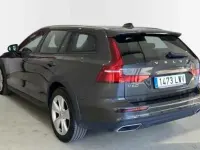 Usado Volvo V60 CC 197 CV (144 kW) 2022 Gris Familiar