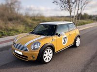 Usado Mini Cooper D 110 CV (80 kW) 2009 Amarillo Utilitario