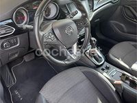 Usado Opel Astra Excellence 136 CV (100 kW) 2017 Gris / plata Berlina