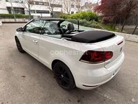 Usado VW Golf Cabriolet 105 CV (77 kW) 2012 Blanco Descapotable