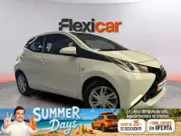Usado Toyota Aygo X-cite 69 CV (50 kW) 2016 Blanco Utilitario