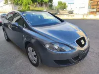 Usado Seat Leon Reference 105 CV (77 kW) 2006 Gris / plata Utilitario