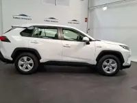 Usado Toyota RAV4 Hybrid Advance 218 CV (160 kW) 2021 Blanco SUV
