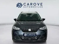 Usado Seat Arona Style 110 CV (80 kW) 2023 Gris / plata SUV