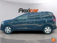 Usado Dacia Jogger Expression 110 CV (80 kW) 2023 Gris Monovolumen