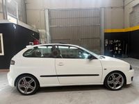 Usado Seat Ibiza FR 130 CV (95 kW) 2007 Blanco Utilitario