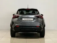 Usado Nissan Juke Acenta 114 CV (83 kW) 2021 Gris / plata SUV