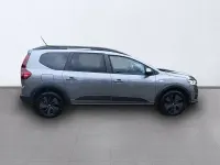 Käytetty Dacia Jogger Expression 110 HP (80 kW) 2025 Harmaa Tila-auto