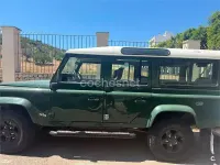 Usado Land Rover Defender 122 CV (89 kW) 1999 Verde Familiar