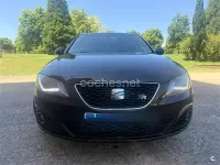 Usado Seat Exeo Sport 143 CV (105 kW) 2012 Negro Familiar