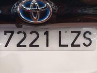 Usado Toyota Yaris Hybrid Business Edition 116 CV (85 kW) 2022 Blanco Berlina