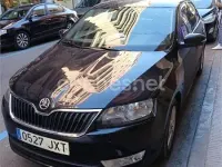 Usado Skoda Rapid Active 116 CV (85 kW) 2017 Negro Utilitario