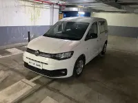 Usado VW Caddy 122 CV (89 kW) 2021 Blanco Monovolumen