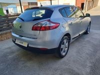 Usado Renault Mégane Dynamique 110 CV (80 kW) 2010 Gris / plata Berlina
