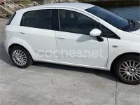 Usado Fiat Punto Easy 75 CV (55 kW) 2014 Blanco Utilitario