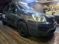 Usado Kia Carens 115 CV (84 kW) 2008 Gris / plata Monovolumen