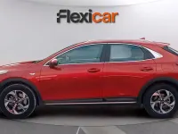 Usado Kia XCeed 120 CV (88 kW) 2021 Burdeos SUV