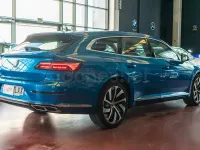 Usado VW Arteon R-line 150 CV (110 kW) 2022 Azul Familiar