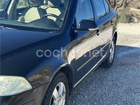 Usado Skoda Octavia Elegance 140 CV (102 kW) 2005 Negro Berlina