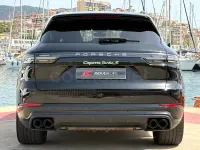 Usado Porsche Cayenne Turbo S E-Hybrid 680 CV (500 kW) 2023 Negro SUV