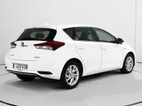 Usado Toyota Auris Hybrid Active 99 CV (72 kW) 2019