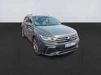 Usado VW Tiguan R-line 150 CV (110 kW) 2022 Gris / plata SUV