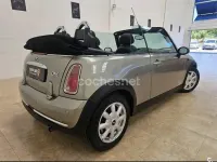 Usado Mini One Cabriolet 90 CV (66 kW) 2009 Beige Descapotable