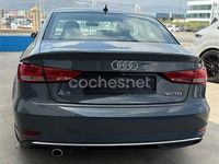 Usado Audi A3 116 CV (85 kW) 2019 Gris / plata Berlina
