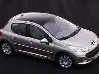 Usado Peugeot 207 90 CV (66 kW) 2007 Gris Utilitario