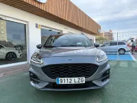 Usado Ford Kuga ST-Line 150 CV (110 kW) 2022 Gris / plata SUV