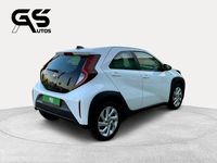 Usado Toyota Aygo X Play 72 CV (52 kW) 2022 Blanco SUV