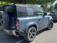Usado Land Rover Defender HSE Dynamic 400 CV (294 kW) 2023 Azul SUV