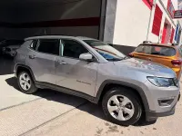 Usado Jeep Compass Longitude 120 CV (88 kW) 2019 Gris / plata SUV