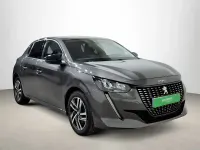 Usado Peugeot 208 Allure 101 CV (74 kW) 2022 Gris Utilitario