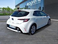 Usado Toyota Corolla Active 122 CV (89 kW) 2021 Blanco Berlina