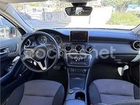 Usado Mercedes A180 Style 109 CV (80 kW) 2013 Gris / plata Berlina