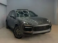 Usado Porsche Cayenne 462 CV (339 kW) 2022 Gris / plata SUV