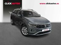 Usado VW T-Roc Life 150 CV (110 kW) 2024 Gris / plata SUV