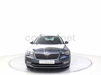 Usado Skoda Superb Ambition 150 CV (110 kW) 2016 Gris / plata Familiar