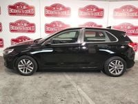 Usado Hyundai i30 Style 140 CV (102 kW) 2013 Negro Berlina